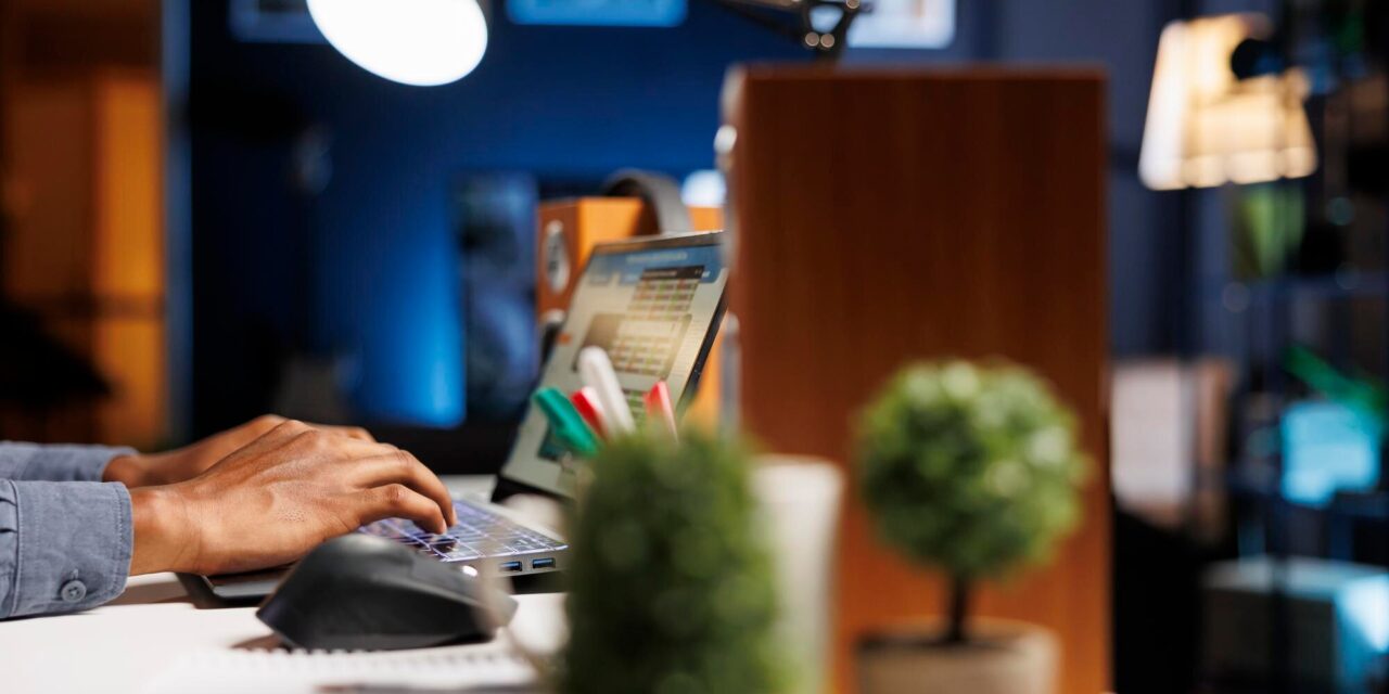 Mastering Cash Flow with Cloud Solutions: A Guide for Small Businesses