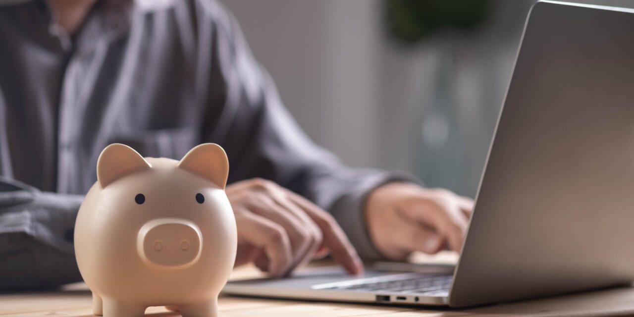 Cloud bookkeeping: stay organised with less admin (and more time for your business)