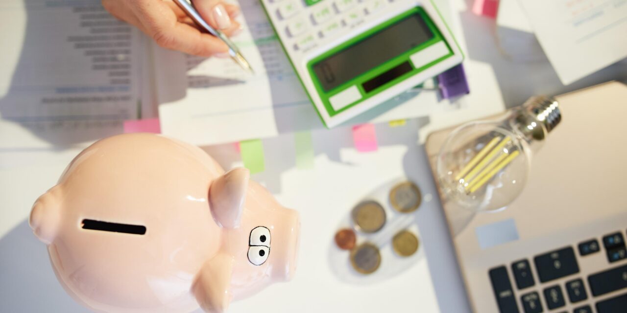 Busy and buried in spreadsheets? Here’s when to move to cloud accounting
