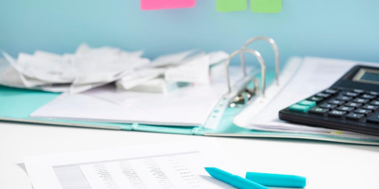 How to organise your VAT records all year round (without the last-minute panic)