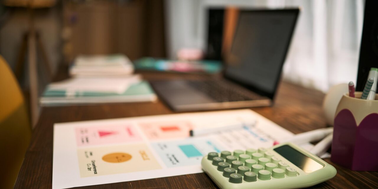 Cloud accounting vs spreadsheets: what really changes as your business grows