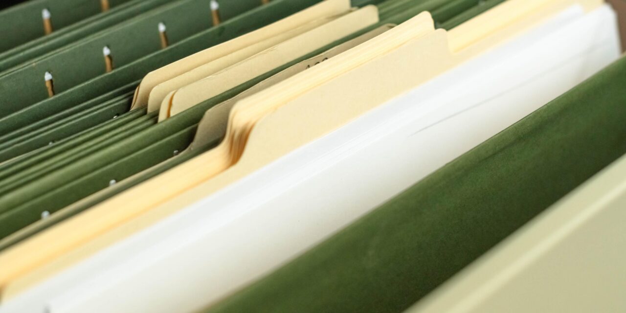 A Practical Guide to Keeping VAT Records Tidy All Year Round